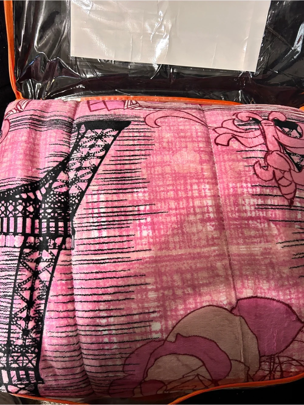 Flannel Borrego Comforter Set in Bright Pink - 5PCS